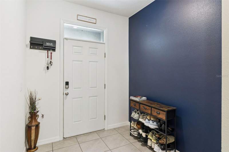 3 bedroom Townhouse at 3349 Pleasant Willow Court, District/Bloomingdale, Brandon — photo 5