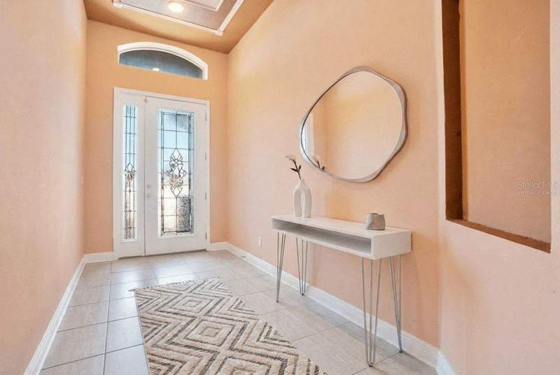 4 bedroom Single Family Residence at 2210 Valterra Vista Way, Valterra, Valrico — photo 4