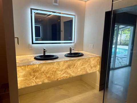 3197 Walnut Street, St Petersburg FL - photo 9 of 22
