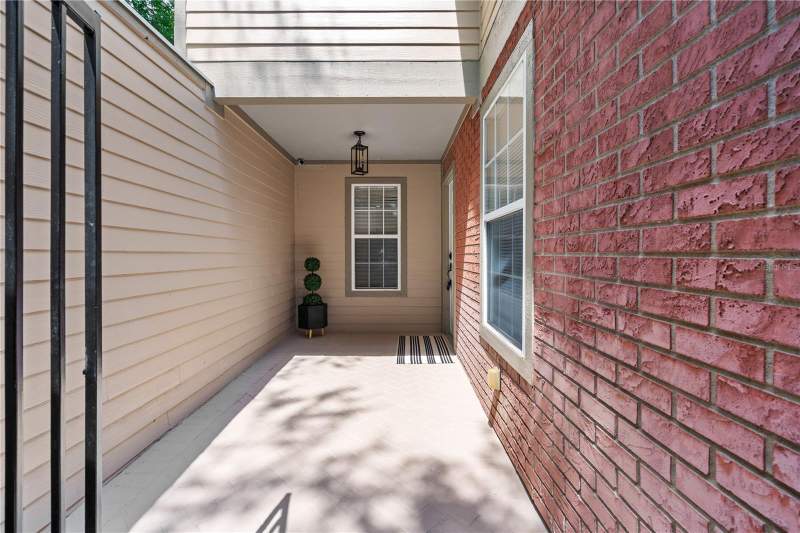 2 bedroom Condominium at 1215 NW 55th Street #7, Woods Edge, Gainesville — photo 2