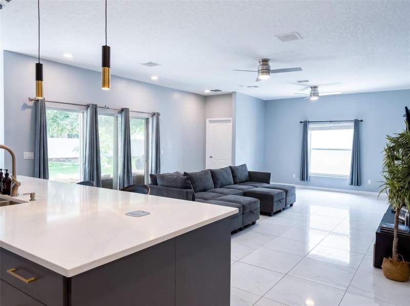 4 bedroom Single Family Residence at 11306 Great Commission Way, Enclave/Moss Park, Orlando — photo 5