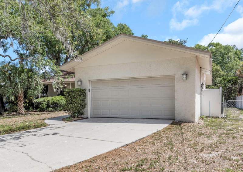3 bedroom Single Family Residence at 753 Seminole Boulevard, Sunset Hills, Tarpon Springs — photo 2