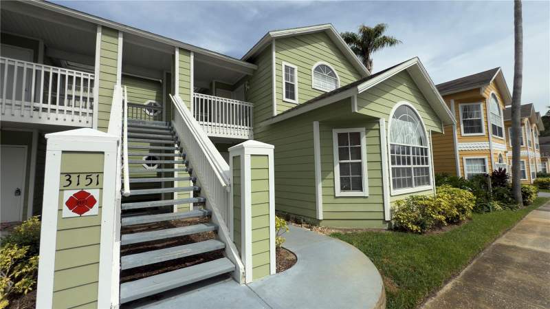 Villas At Island Club
