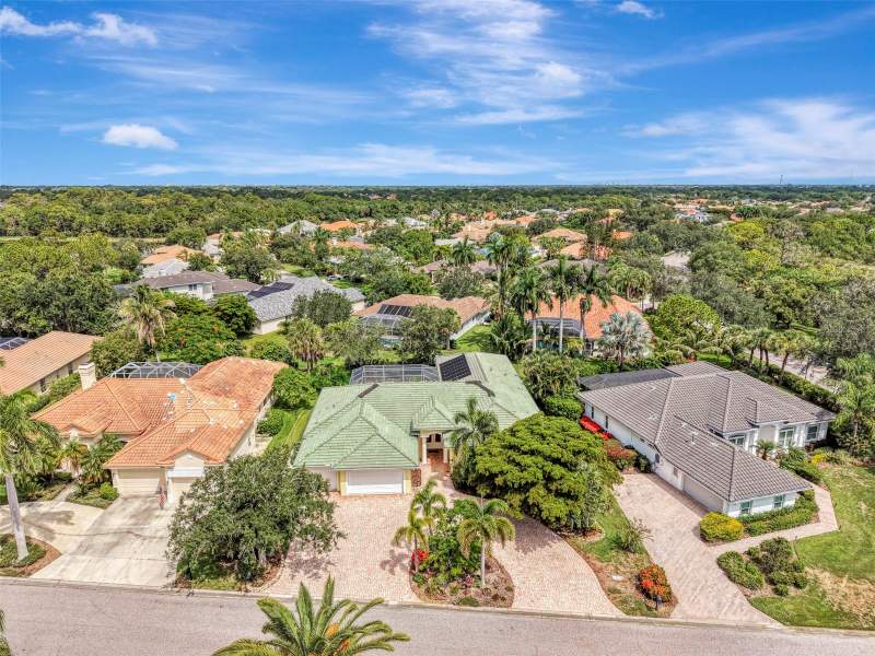 5 bedroom Single Family Residence at 4708 Sweetmeadow Circle, Turtle Rock On Palmer Ranch, Sarasota — photo 2
