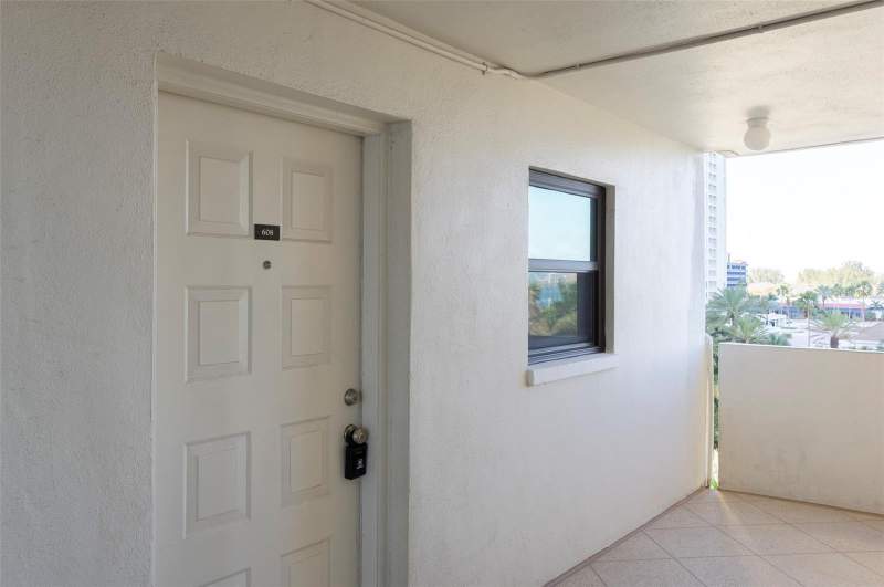 2 bedroom Condominium at 1230 Gulf Boulevard #608, Landmark Towers 1, Clearwater Beach — photo 2