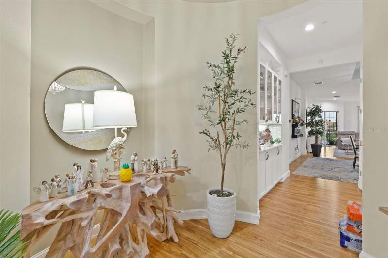 3 bedroom Condominium at 10 Franklin Court #63C, Captivas At Marina Bay Condo, St Petersburg — photo 2
