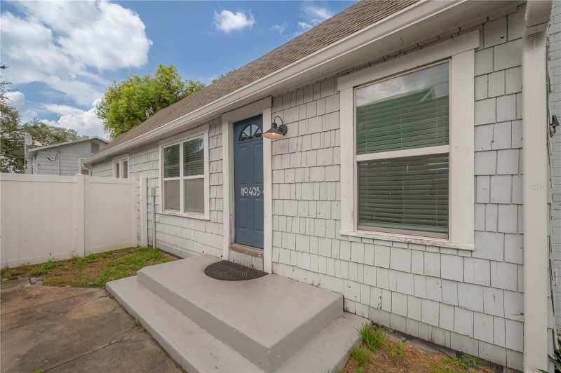 3 bedroom Single Family Residence at 405 E Cayuga Street, Lesleys, Tampa — photo 1