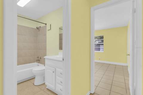 3143 Stonecastle Road, Orlando FL - photo 10 of 15