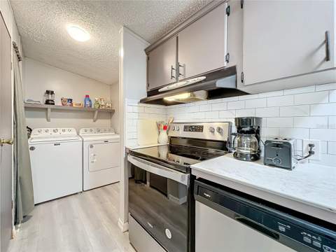 13426 Palm Drive, Astatula FL - photo 12 of 38