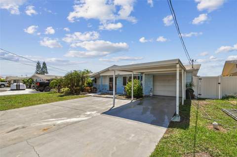 13603 Allyn Drive, Hudson FL - photo 6 of 81