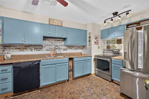 210 Nebraska Avenue, Leesburg FL - photo 10 of 23