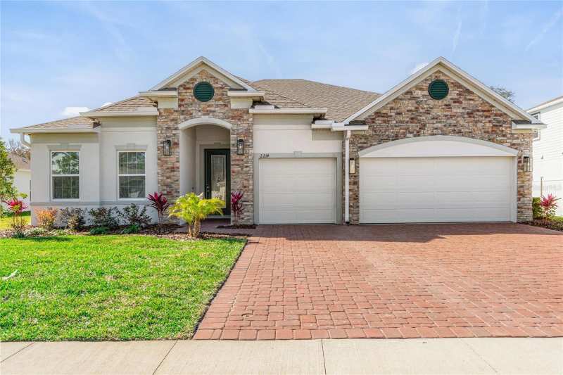 4 bedroom Single Family Residence at 2214 Elegant Manor Circle, Elegant Manor Estates, Edgewater — photo 1