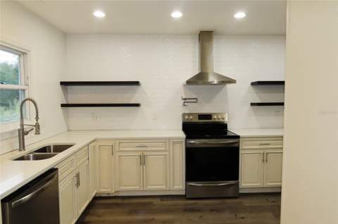 101 N Glenwood Avenue, Clearwater FL - photo 6 of 39