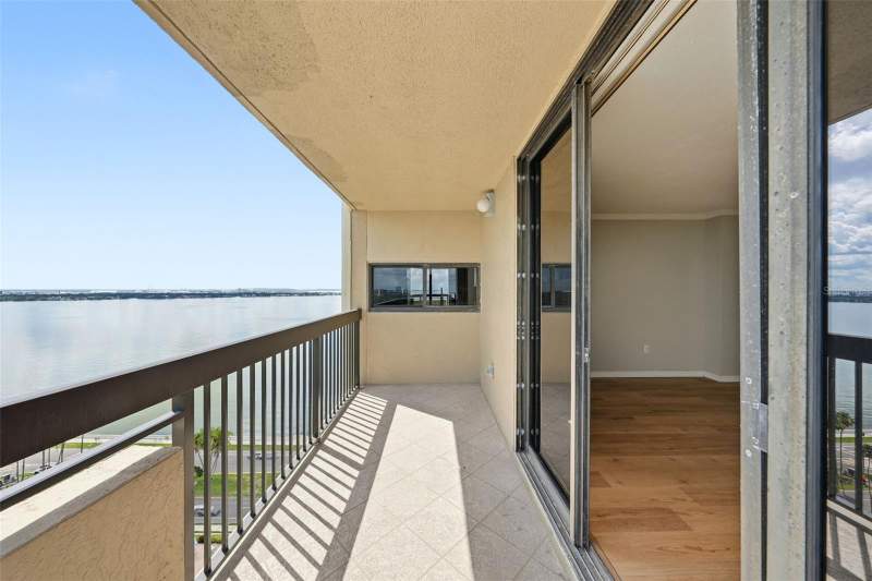 2 bedroom Condominium at 2413 BAYSHORE BOULEVARD #2001, ATRIUM ON THE BAYSHORE A CONDO, TAMPA — photo 5