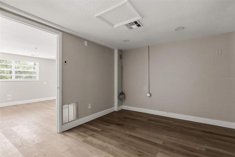 1 bedroom Single Family Residence at 250 LONGWOOD HILLS ROAD, LONGWOOD HILLS, LONGWOOD — photo 3