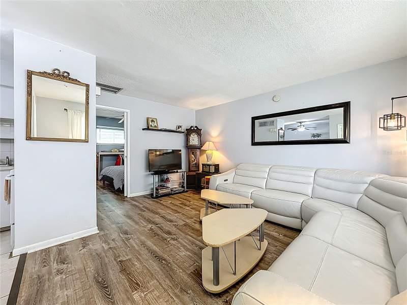 1 bedroom Villa at 250 Rosery Road #228, Shangri-La Apt Park, Largo — photo 4