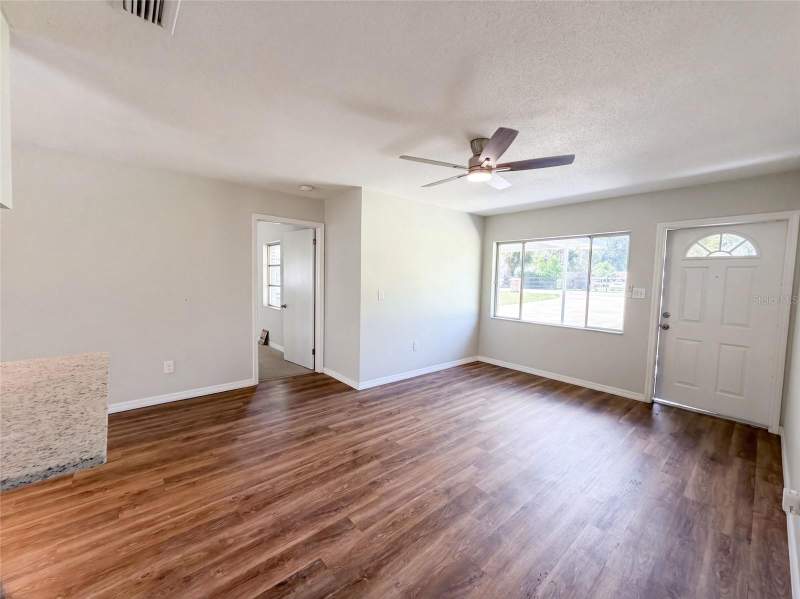 3 bedroom Single Family Residence at 4526 Eagles Nest Road, Acreage & Unrec, Fruitland Park — photo 3