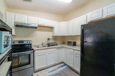 306 Fairmont Drive, Sanford FL - photo 15 of 28