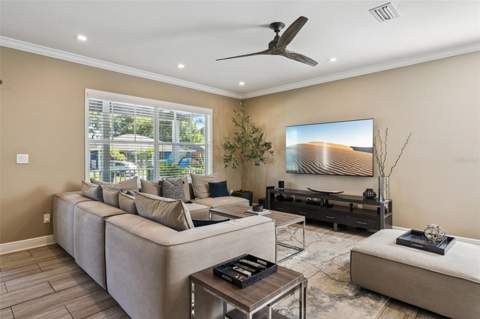1810 Illinois Street, Orlando FL - photo 9 of 46