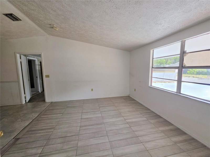 3 bedroom Single Family Residence at 4037 Las Vegas Drive, Virginia City, New Port Richey — photo 3