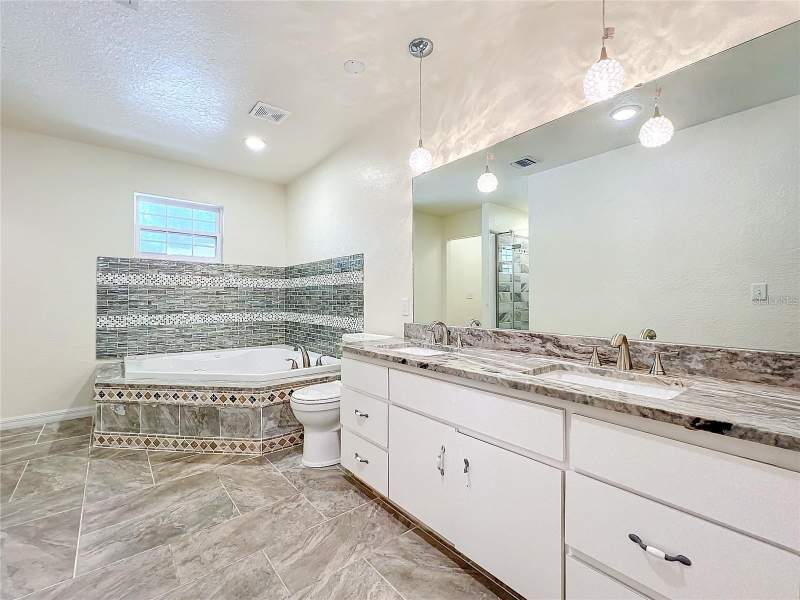 4 bedroom Single Family Residence at 25 E Chesley Avenue, Eustis Lynnhurst, Eustis — photo 5