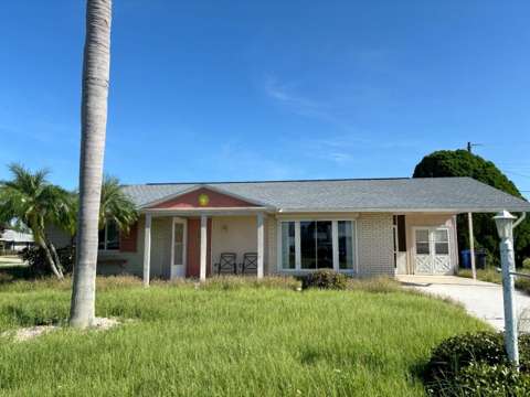 1515 Arrowhead Drive, home for sale in Sun City Center 33573
