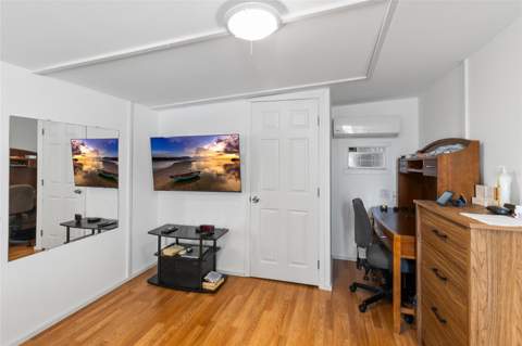 12766 Seminole Boulevard #10, Largo FL - photo 11 of 24