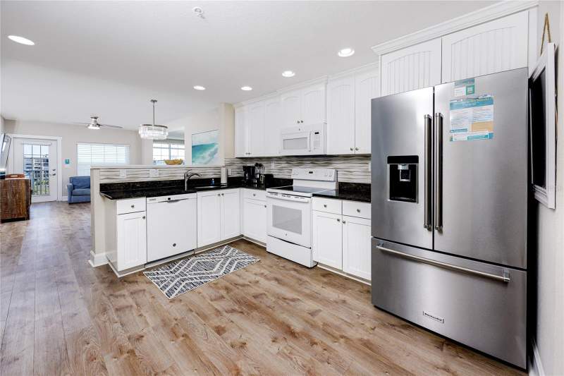 3 bedroom Condo - Hotel at 399 2nd Street #718, Harbourside At Marker 33 Vacation Condo, Indian Rocks Beach — photo 4