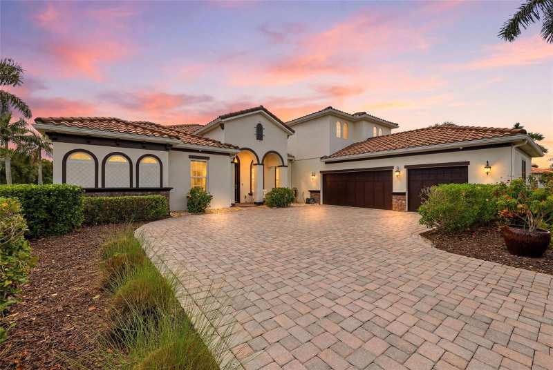5 bedroom Single Family Residence at 306 172nd Street, Rye Wilderness Estates Ph III, Bradenton — photo 1
