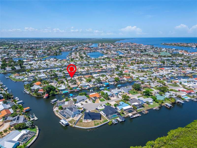 3 bedroom Single Family Residence at 908 Sago Palm Way, Apollo Beach Unit 08 A Resubdi, Apollo Beach — photo 3