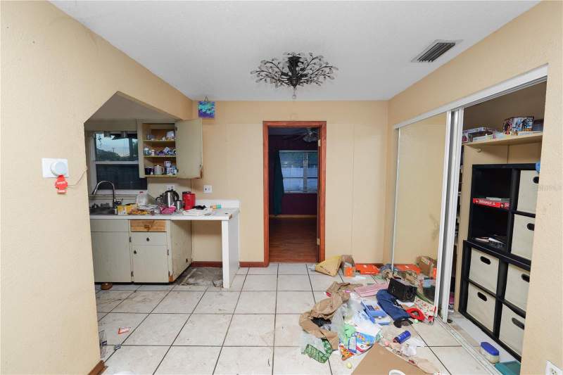 4 bedroom Single Family Residence at 3449 Doreen Drive, Winston Heights, Lakeland — photo 4