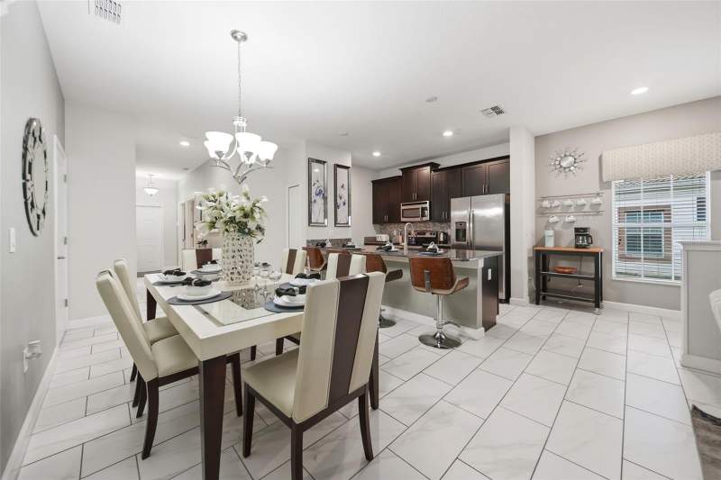 5 bedroom Townhouse at 1582 Moon Valley Drive, Stoneybrook South Ph I-1 & J-1, Davenport — photo 4