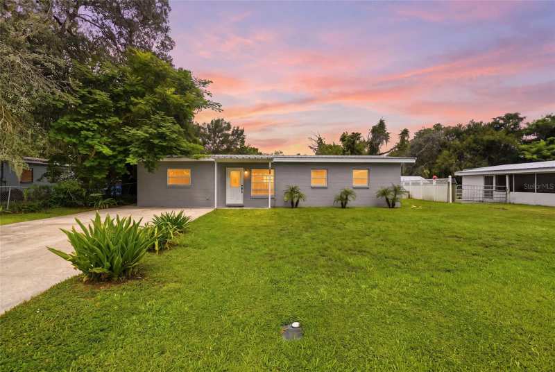 3 bedroom Single Family Residence at 162 Bridle Path, Royal Howard Sub, Arcadia — photo 1