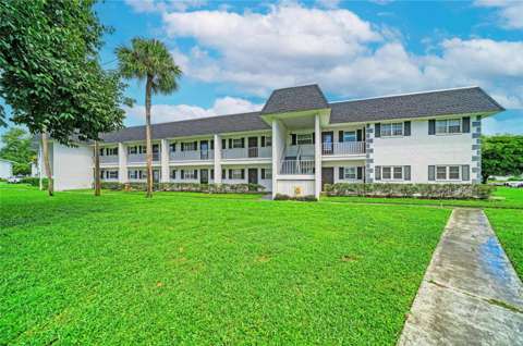 303 47Th Avenue Drive #157, home for sale in Bradenton 34207