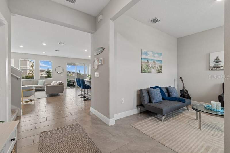 4 bedroom Single Family Residence at 116 Bright Ibis Avenue, Mangrove Manor Ph 1, Apollo Beach — photo 2
