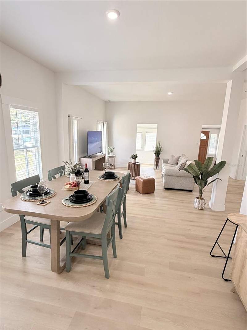 3 bedroom Single Family Residence at 3006 N Jefferson Street, Terrys Sub, Tampa — photo 3
