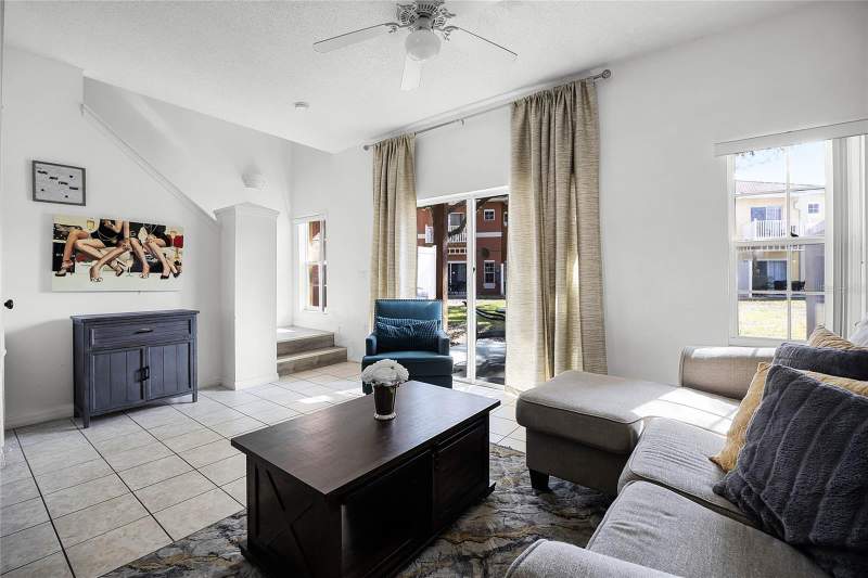 3 bedroom Townhouse at 1068 PARK RIDGE CIRCLE, LAKE BERKLEY RESIDENCE PH 2, KISSIMMEE — photo 4