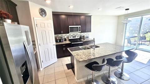 909 Cambridge Drive, Winter Haven FL - photo 6 of 35