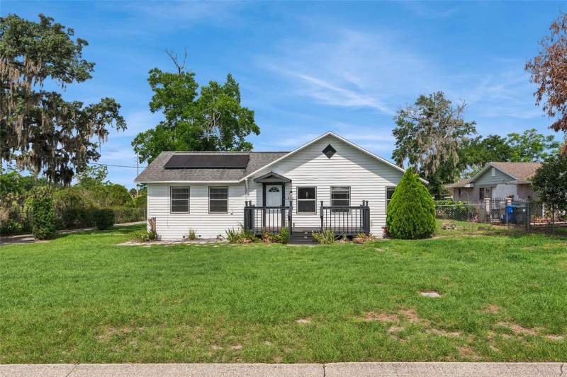 3 bedroom Single Family Residence at 650 S LAKEWOOD AVENUE, OCOEE TOWN, OCOEE — photo 1