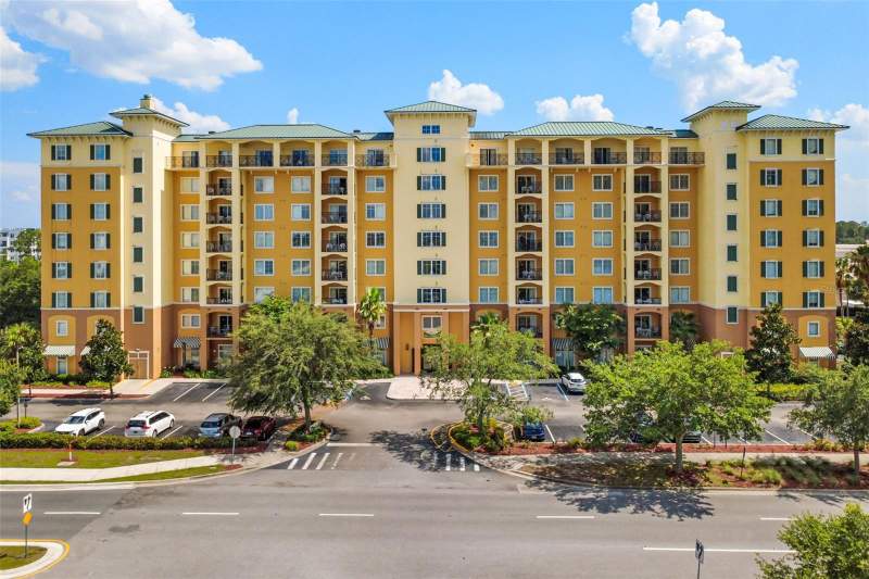 3 bedroom Condo - Hotel at 8100 POINCIANA BOULEVARD #2505, LAKE BUENA VISTA RESIDENCE VILLAGE I, ORLANDO — photo 1