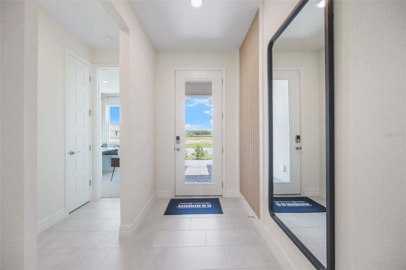 4 bedroom Single Family Residence at 3949 Kennebunk Loop, Lakes Of Mount Dora, Mount Dora — photo 2