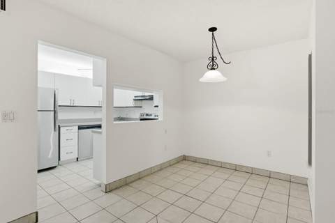 1204 Pine Ridge Circle #C1, Tarpon Springs FL - photo 9 of 31