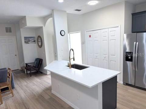 1282 S Beach Circle, Kissimmee FL - photo 11 of 55