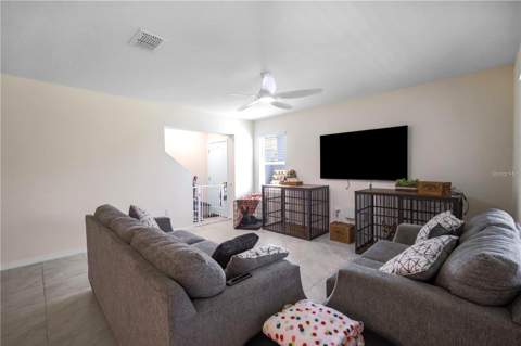 5189 Greenheart Avenue, Mount Dora FL - photo 9 of 36