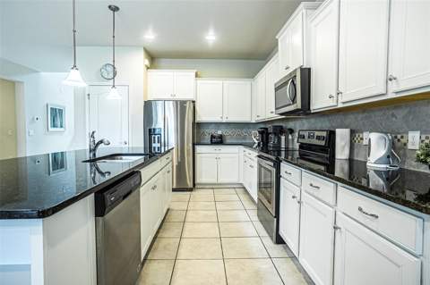 1682 Lima Avenue, Kissimmee FL - photo 7 of 46