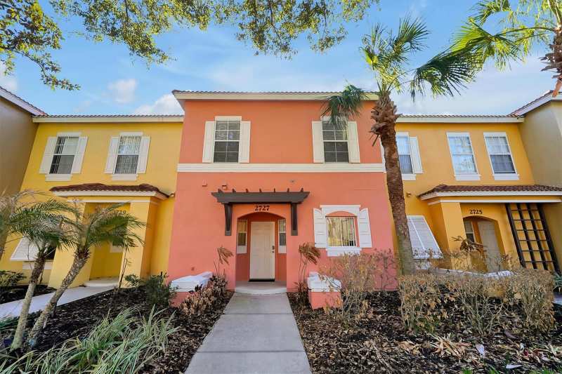 3 bedroom Townhouse at 2727 Sun Key Place, Emerald Island Resort Rep, Kissimmee — photo 1