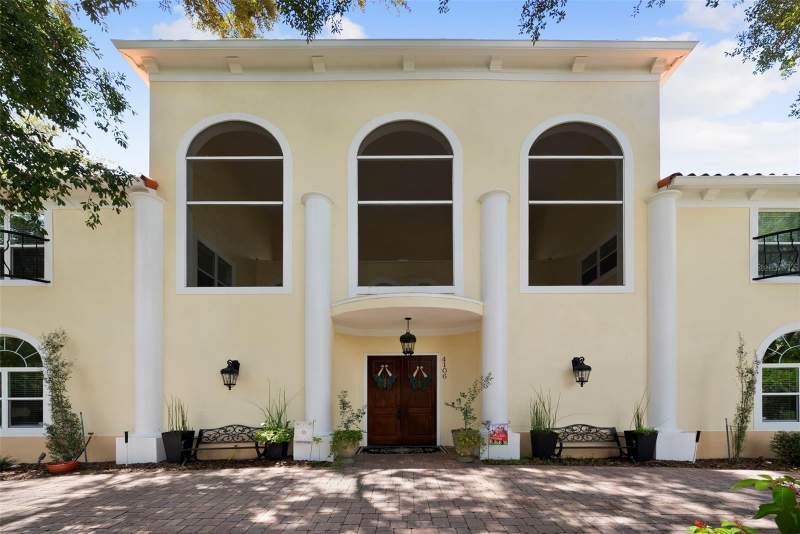 6 bedroom Single Family Residence at 4106 W San Miguel Street, Highland Terrace, Tampa — photo 2