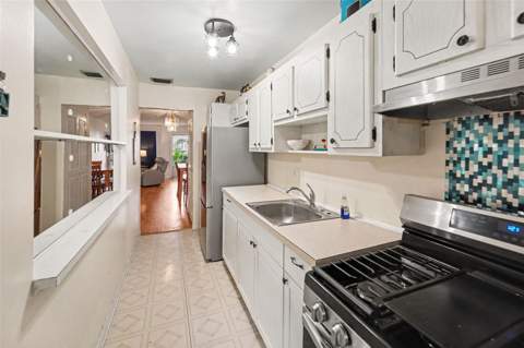 5530 80th Street #C101, St Petersburg FL - photo 9 of 27
