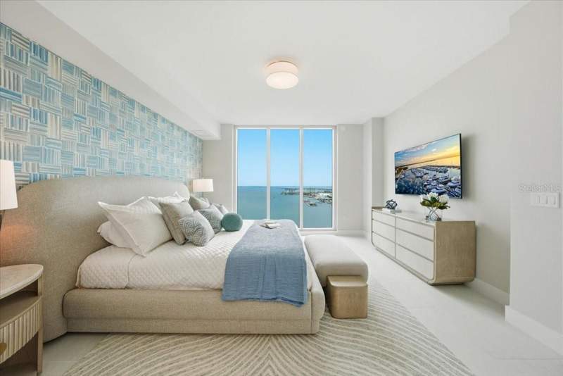 2 bedroom Condominium at 5713 Bowen Daniel Drive #1402, Westshore Yacht Club, Aqua Tower 1, Tampa — photo 2