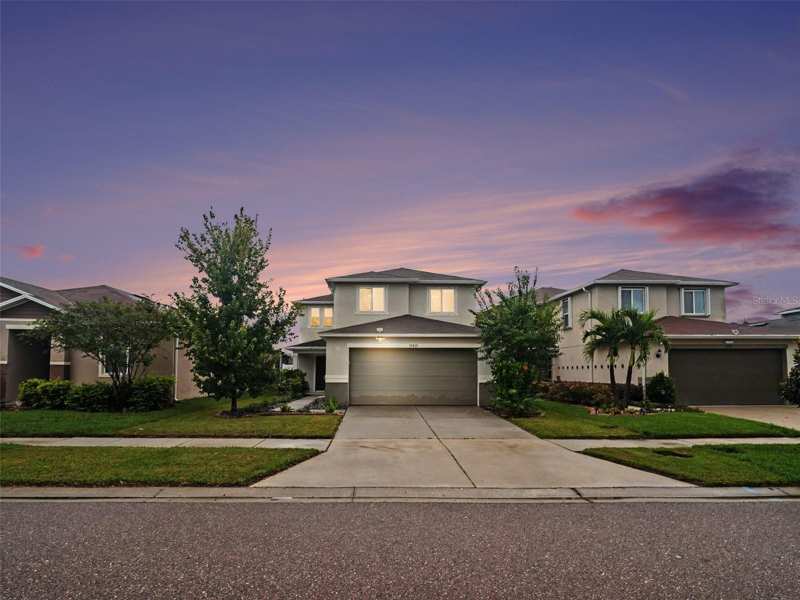 3 bedroom Single Family Residence at 10439 Laguna Plains Drive, Medford Lakes Ph 2B, Riverview — photo 1